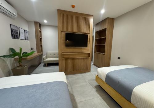 web_-_junior_suite_b-03