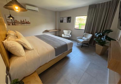 web_habitacion_suite_-_01-02